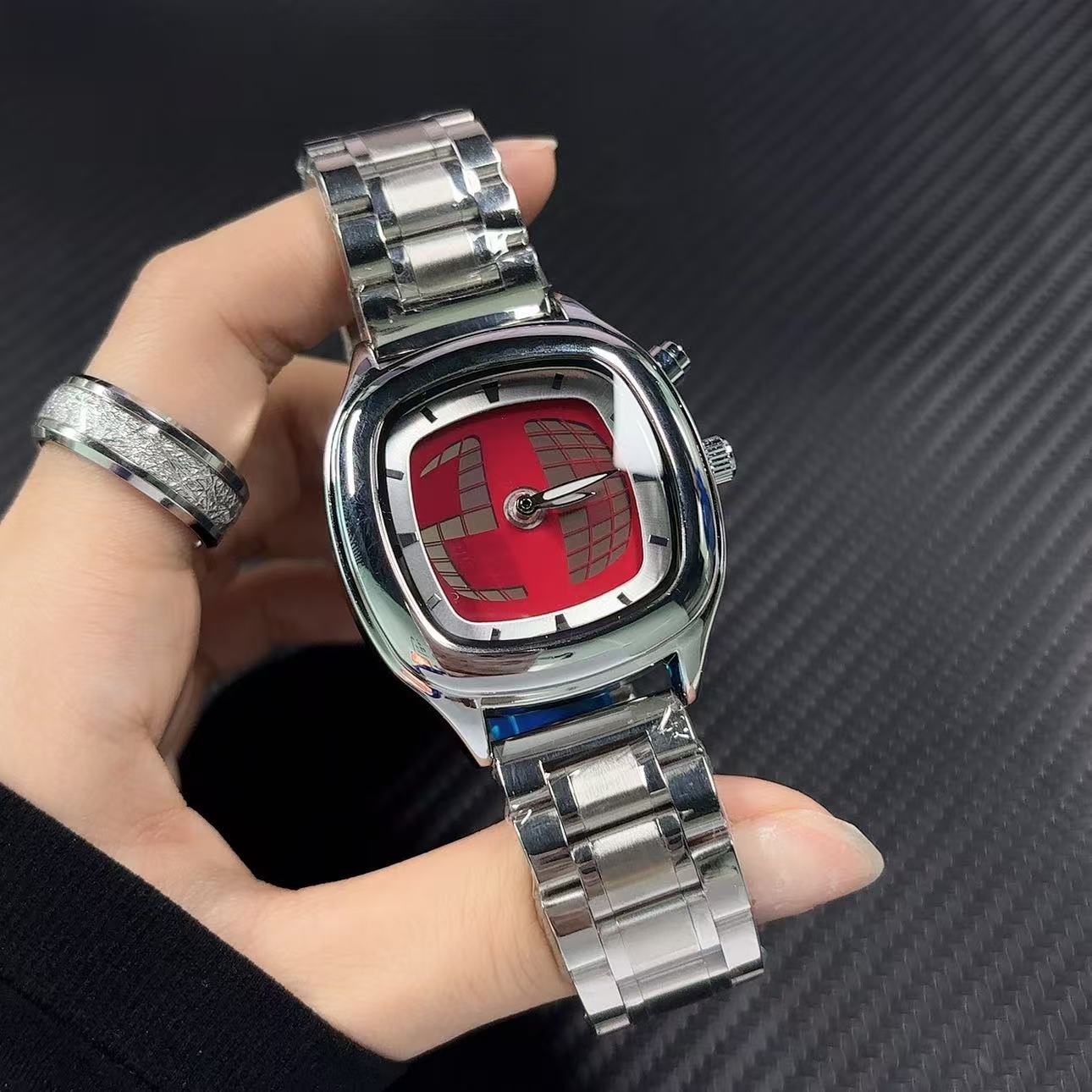 The Millennium Retro Style Men - Vintage Digital Watch 评论和价格